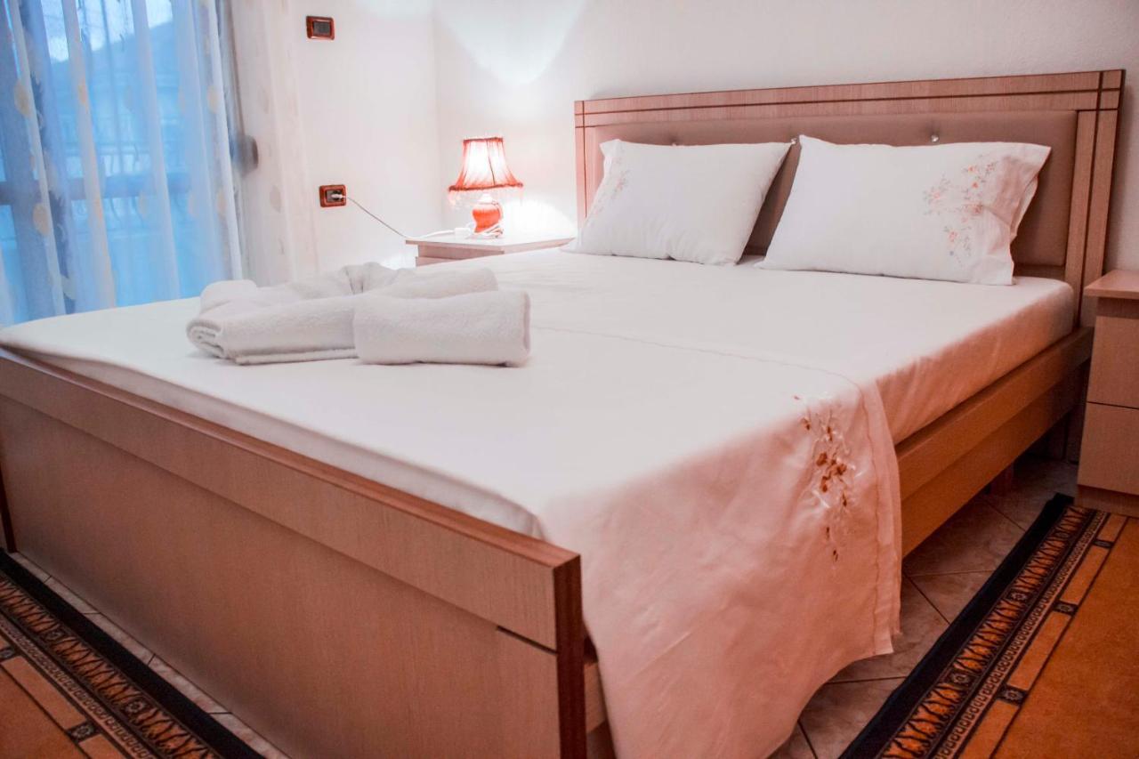 Artur'S Apartment Gjirokaster Ngoại thất bức ảnh
